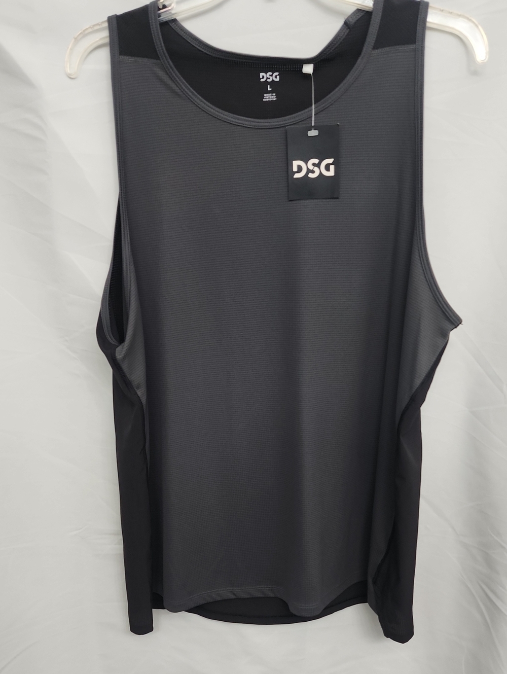 DSG Men's Block Run Tank In Gray and Black Men's Size Large New With Tag